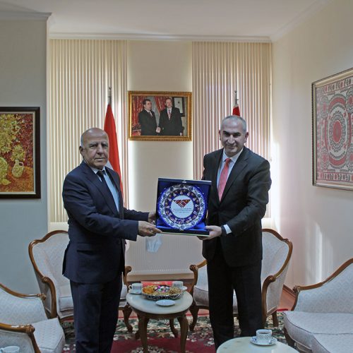 协会会长İhsan BEŞER拜访了塔吉克斯坦驻土耳其大使Mahmadali D. Rajabiyon