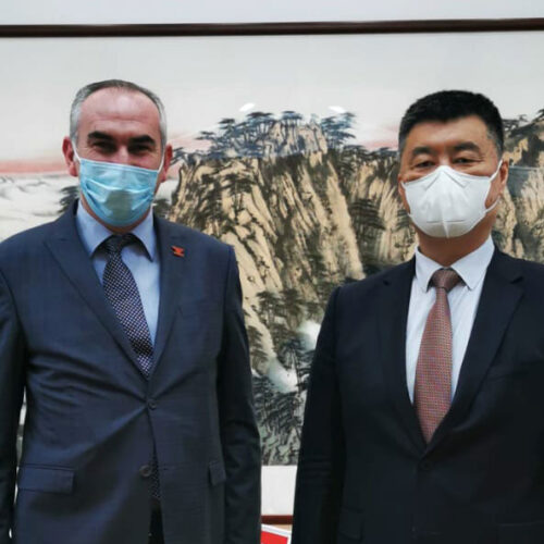 Mr. İhsan BEŞER met with Dr. LIU Yuhua, the Undersecretary of Commerce of the People’s Republic of China.