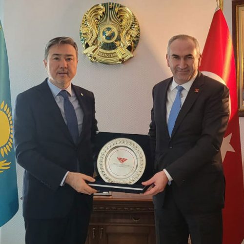 Genel Başkanımız Sn. İhsan BEŞER Kazakistan Cumhuriyeti Ankara Büyükelçisi Sn. Yerkebulan SAPIYEV ile Bir Araya Geldi
