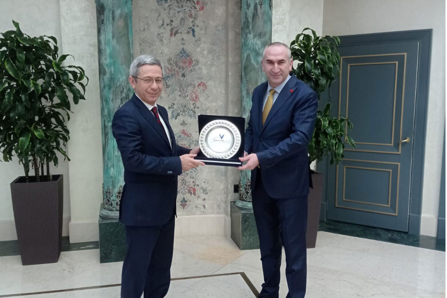 Genel Başkanımız Sn.İhsan BEŞER Bakhtiyor IBRAGIMOV Özbekistan Kültür ve Turizm Bakan Yardımcısı Ziyaret Etti